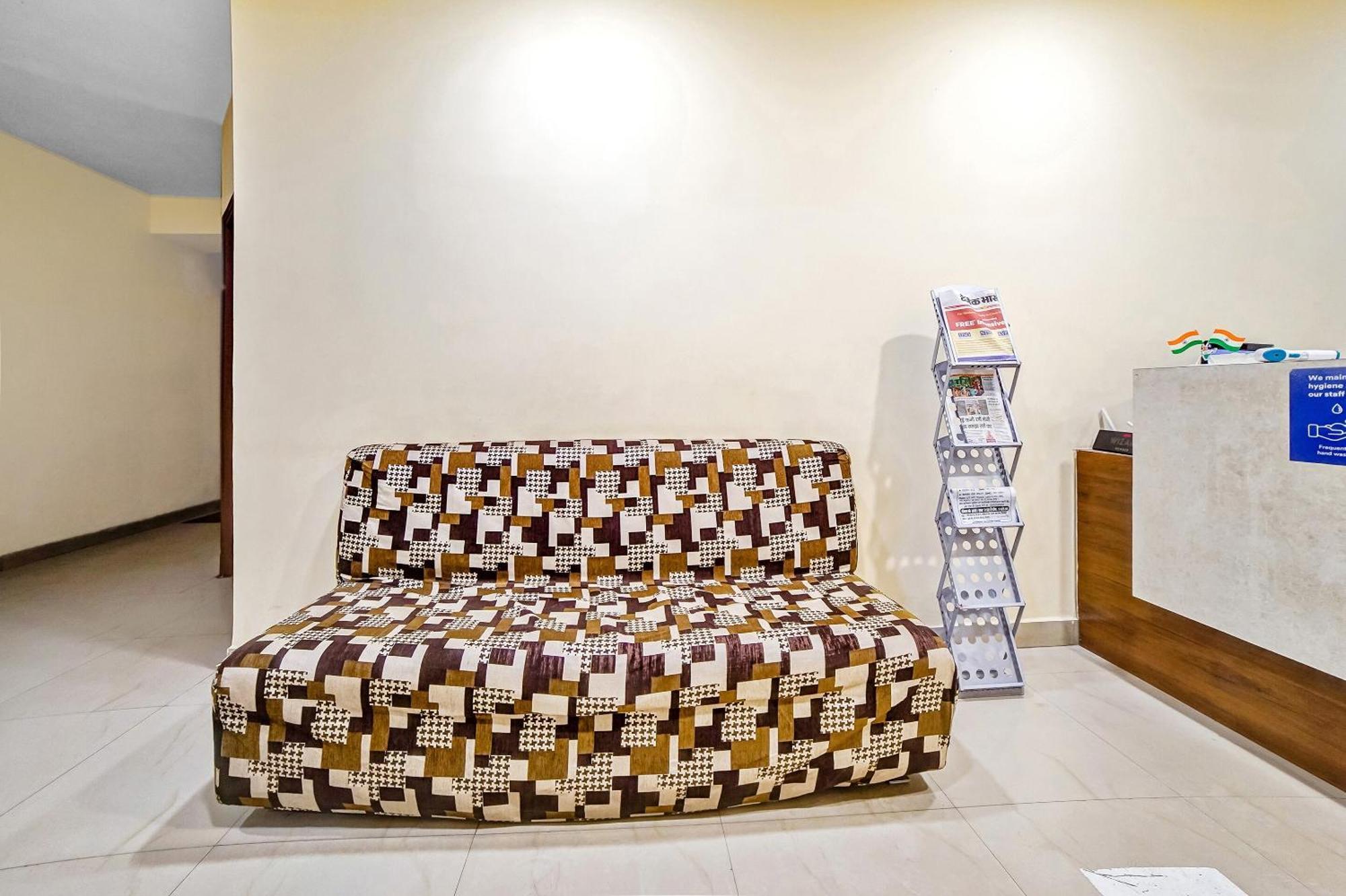 Oyo 45443苏维达酒店 Bilāspur 外观 照片